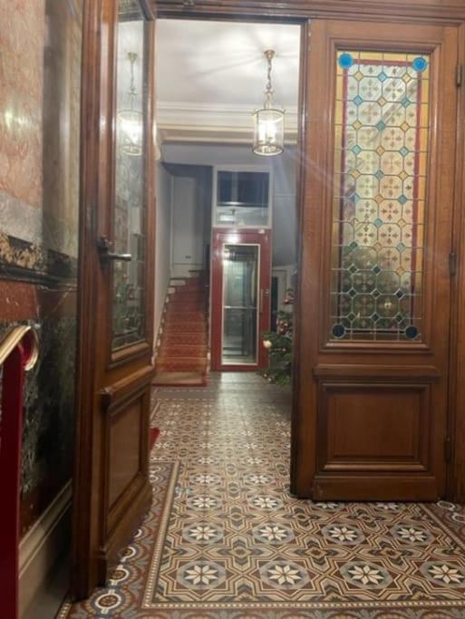 パリBienvenue Chez Soiアパートメント エクステリア 写真